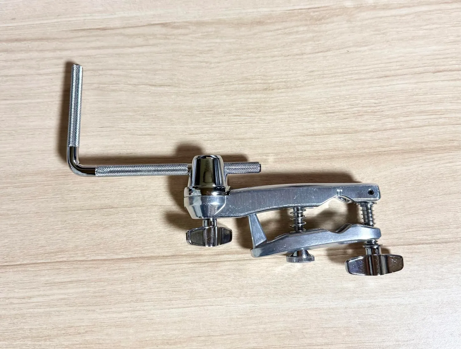 Tama CBA56 Universalhalter mit MC66 Multiklammer