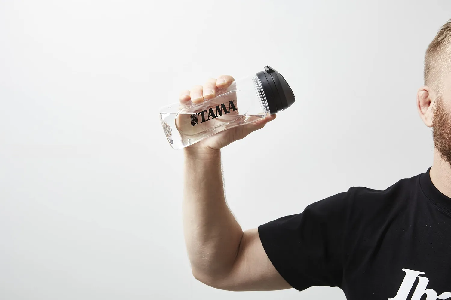 Tama TAMB001 Trinkflasche 500 ml schwarz Logo